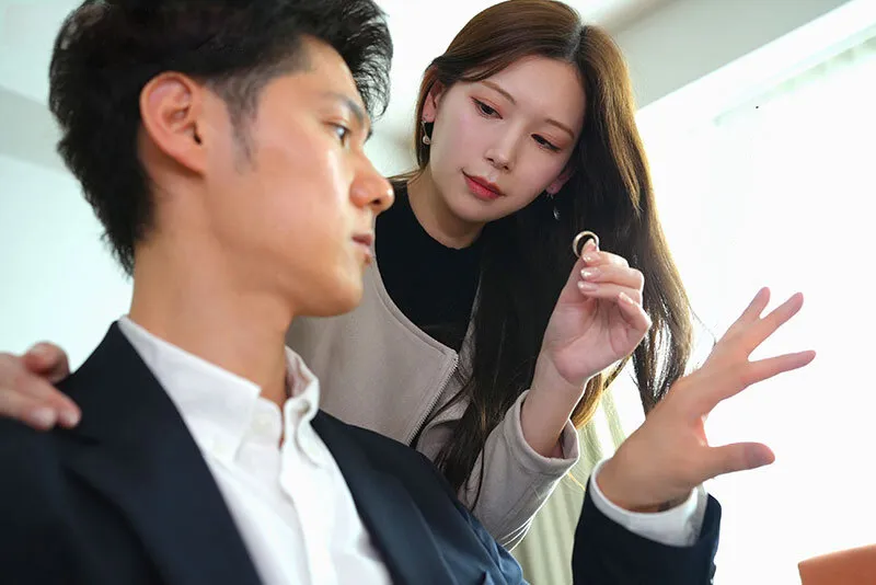 Vợ yêu đi đi giã ngoại, người chồng ở nhà bị nhỏ em bà xã gạ xoạc không trượt phát nào
